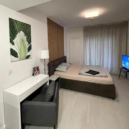 Plac Wolnosci 6 Contactless Check-in 24h