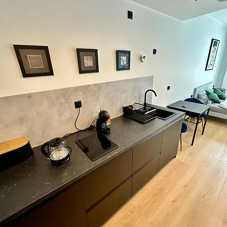 Plac Wolnosci 6 Contactless Check-in 24h Poznań