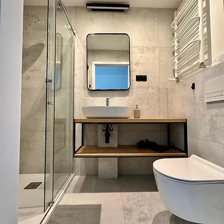 Plac Wolnosci 6 Contactless Check-in 24h