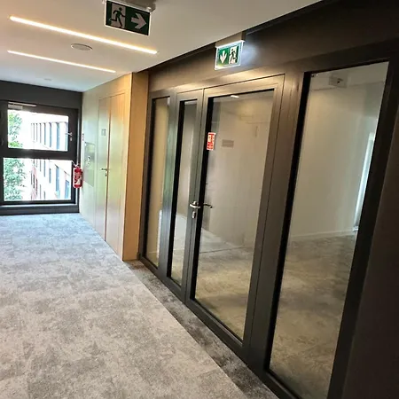 Апартаменти Plac Wolnosci 6 Contactless Check-in 24h Познань