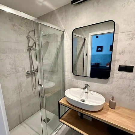 Plac Wolnosci 6 Contactless Check-in 24h *