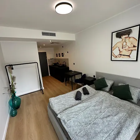 Plac Wolnosci 6 Contactless Check-in 24h *